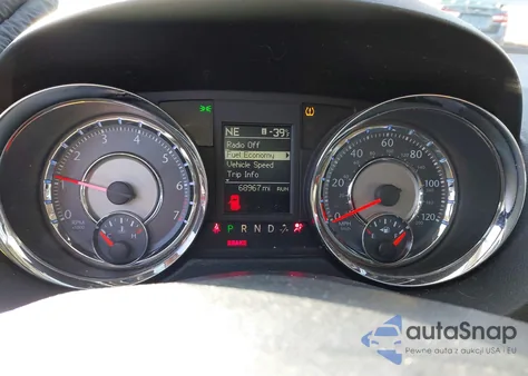 2016 Chrysler Town & Country Touring z USA, uszkodzony, nr VIN 2C4RC1BG7GR164716